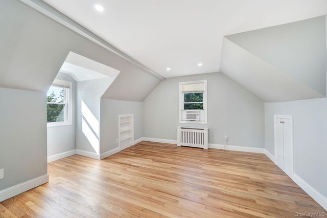 102 Strattford Road, New Hyde Park, NY 11040
