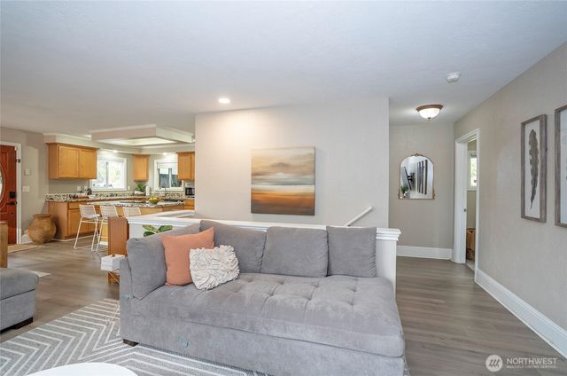 4414 Chrisella Road E, Edgewood, WA 98372