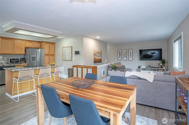 4414 Chrisella Road E, Edgewood, WA 98372