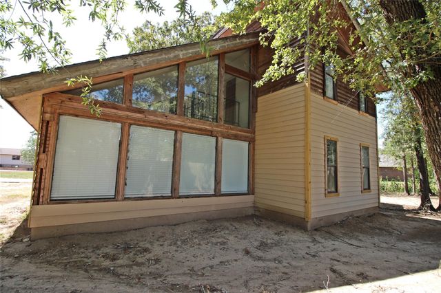 291 Buffalo Court, Livingston, TX 77351