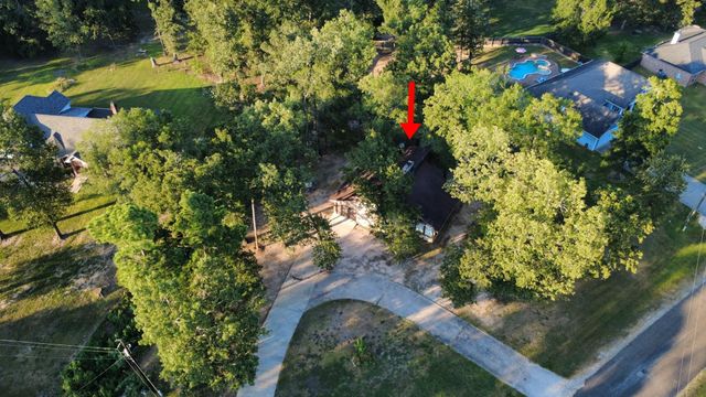 291 Buffalo Court, Livingston, TX 77351