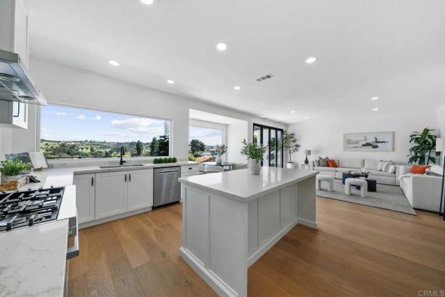 3792 Vista Pt, Bonita, CA 91902