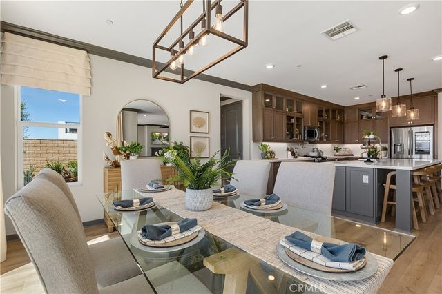 28512 Wildflower Terrace, Castaic, CA 91384