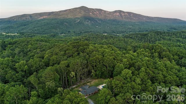 552 Coxes Creek Church Road, Marion, NC 28752