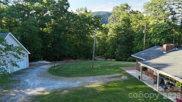 552 Coxes Creek Church Road, Marion, NC 28752