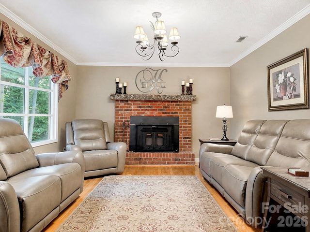 552 Coxes Creek Church Road, Marion, NC 28752
