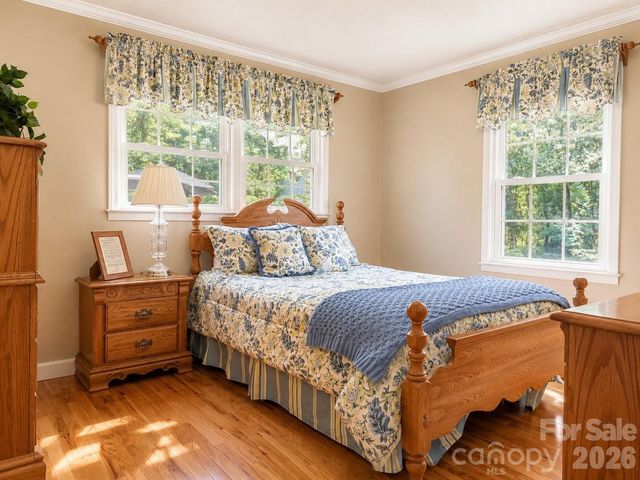 552 Coxes Creek Church Road, Marion, NC 28752
