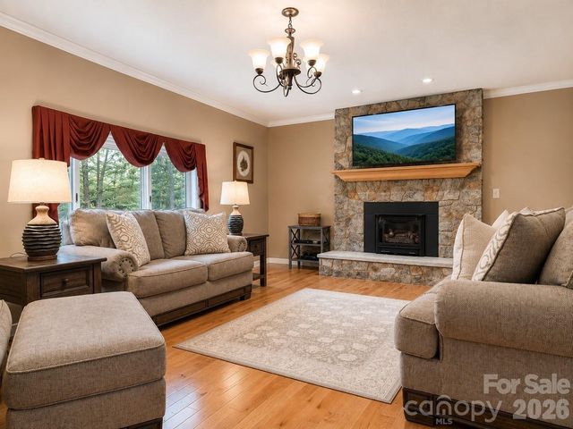 552 Coxes Creek Church Road, Marion, NC 28752