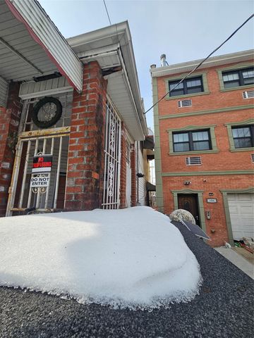 196 Fountain Avenue, Brooklyn, NY 11208