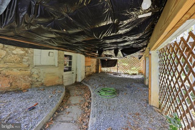 420 NORTH ST E, Charles Town, WV 25414