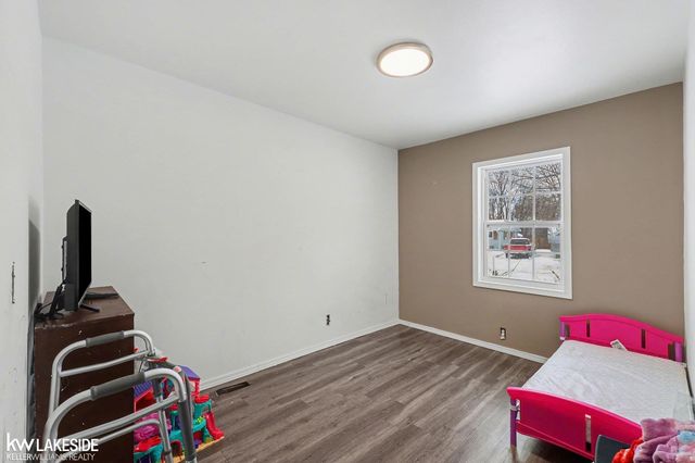 3272 Grafton Street, Lake Orion, MI 48359