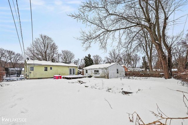 3272 Grafton Street, Lake Orion, MI 48359