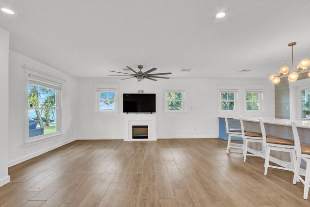 105 Main Street, Fort Pierce, FL 34982