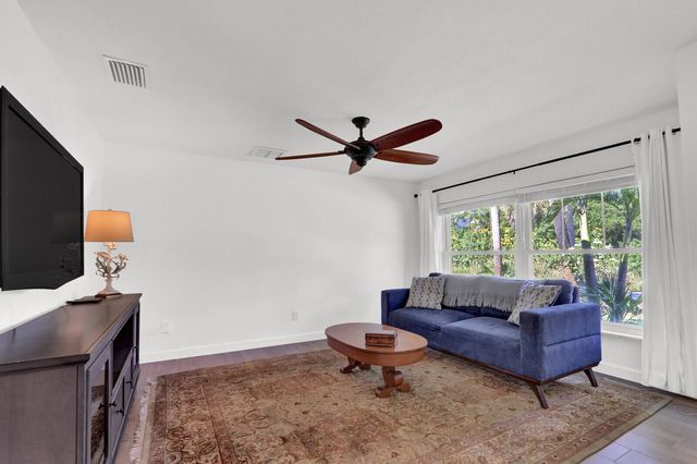 105 Main Street, Fort Pierce, FL 34982