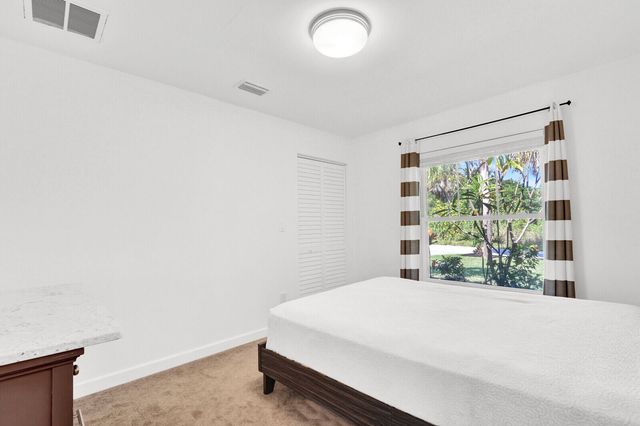 105 Main Street, Fort Pierce, FL 34982