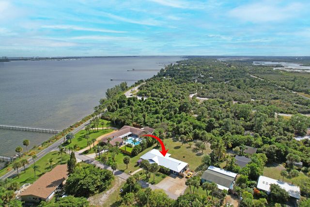 105 Main Street, Fort Pierce, FL 34982