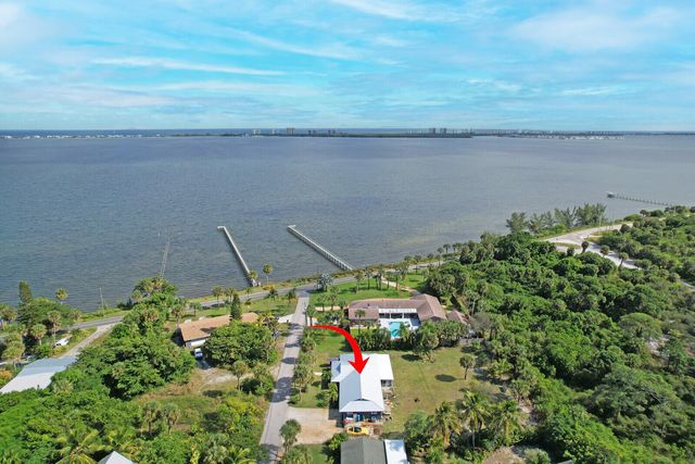 105 Main Street, Fort Pierce, FL 34982