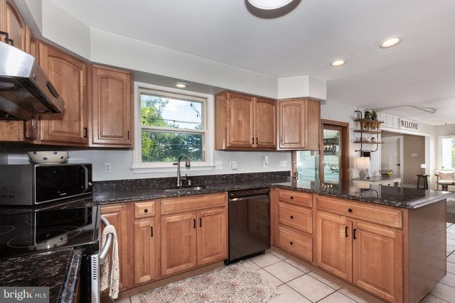 1684 CALICO DR, Woodbine, MD 21797