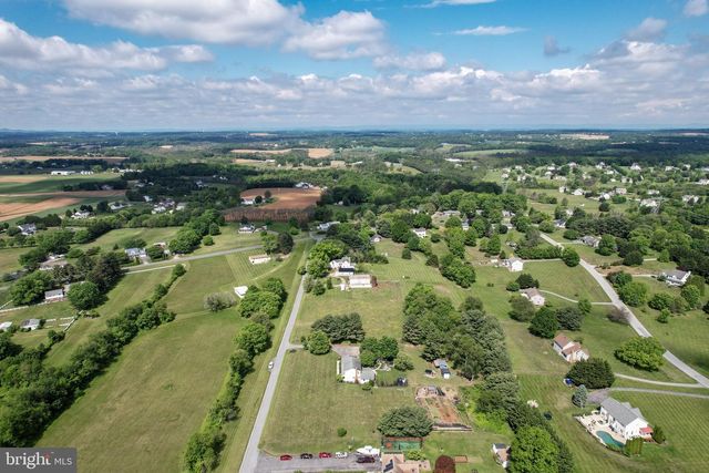 1684 CALICO DR, Woodbine, MD 21797