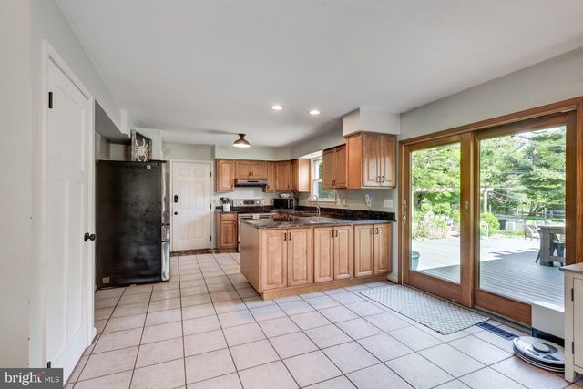 1684 CALICO DR, Woodbine, MD 21797