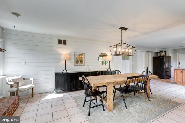 1684 CALICO DR, Woodbine, MD 21797