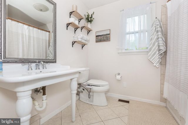 1684 CALICO DR, Woodbine, MD 21797