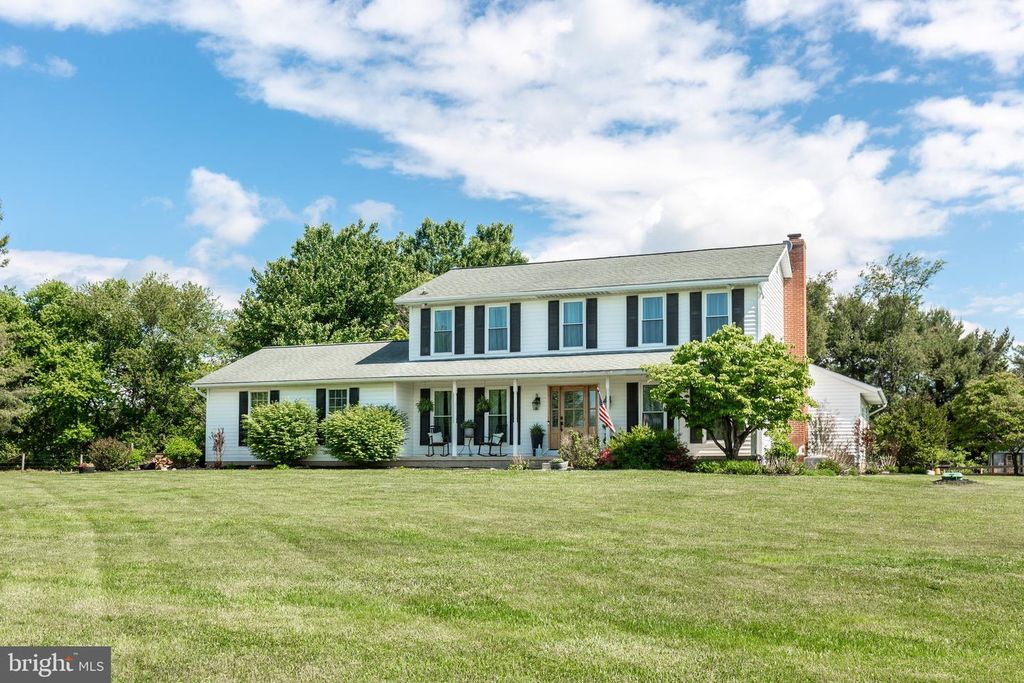 1684 CALICO DR, Woodbine, MD 21797