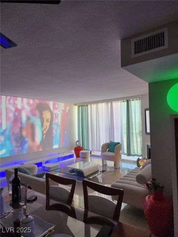 745 North Royal Crest Circle 151, Las Vegas, NV 89169