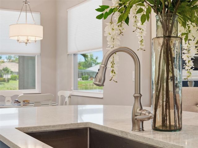 21253 CHATTAHOOCHEE AVENUE, Venice, FL 34293