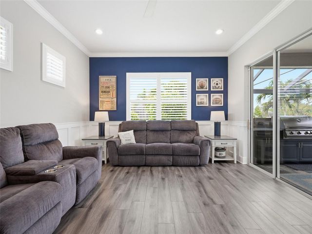 21253 CHATTAHOOCHEE AVENUE, Venice, FL 34293