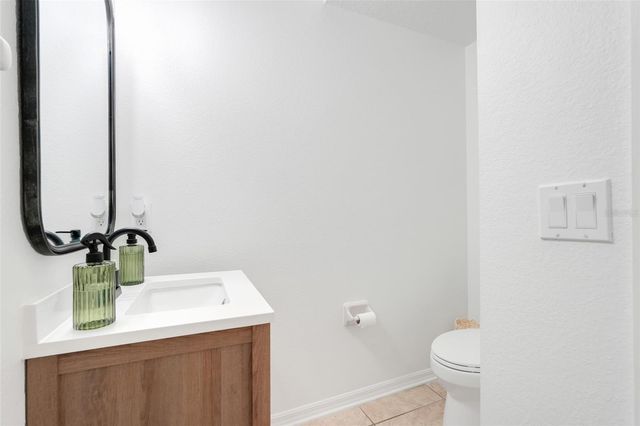 5445 LEIGHTON LANE, Oviedo, FL 32765