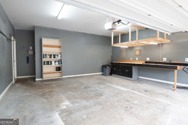 34 Inverness Avenue, Newnan, GA 30263