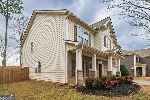 34 Inverness Avenue, Newnan, GA 30263