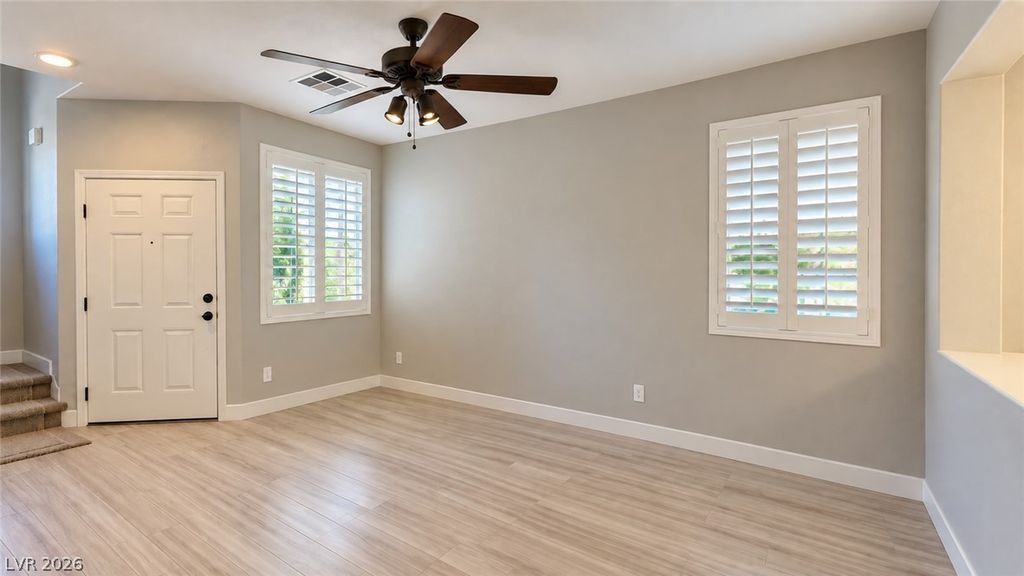 8145 Lake Geneva Court, Las Vegas, NV 89113 — photo 4