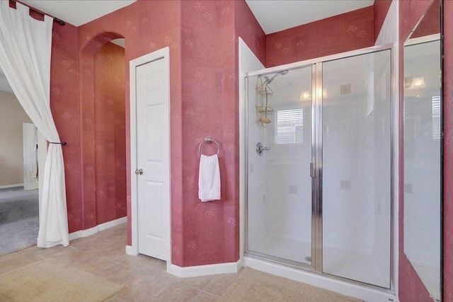 5018 Crest Dr, Sacramento, CA 95835