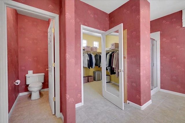 5018 Crest Dr, Sacramento, CA 95835