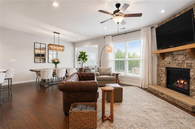 207 Gaston Court, Canton, GA 30115