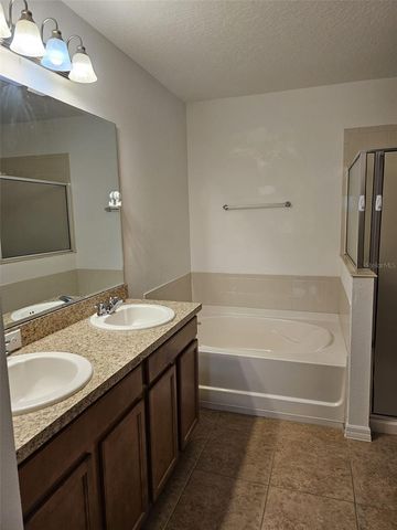 585 OGELTHORPE DRIVE, Davenport, FL 33897