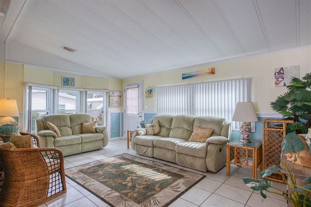 83 PELICAN DRIVE N, Oldsmar, FL 34677