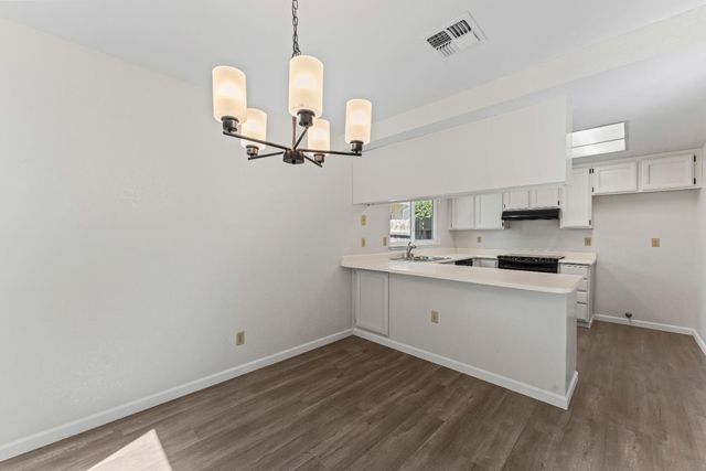 3125 Iberian Dr, Sacramento, CA 95833