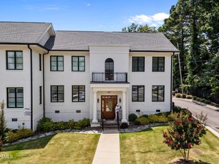 607 Smedes Place A, Raleigh, NC 27605