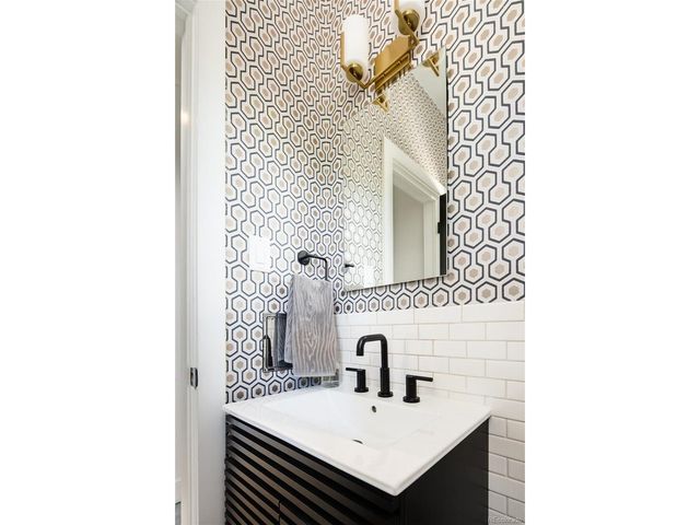 3355 E Eastman Ave, Denver, CO 80210