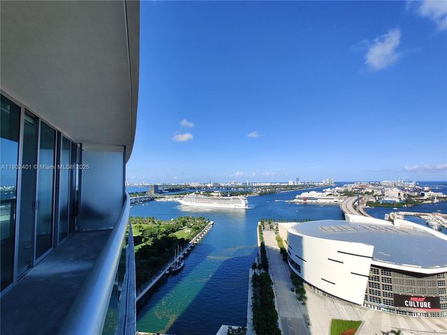 888 Biscayne Blvd 2903, Miami, FL 33132