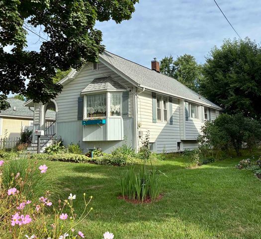 1620 W Main Street, Owosso, MI 48867