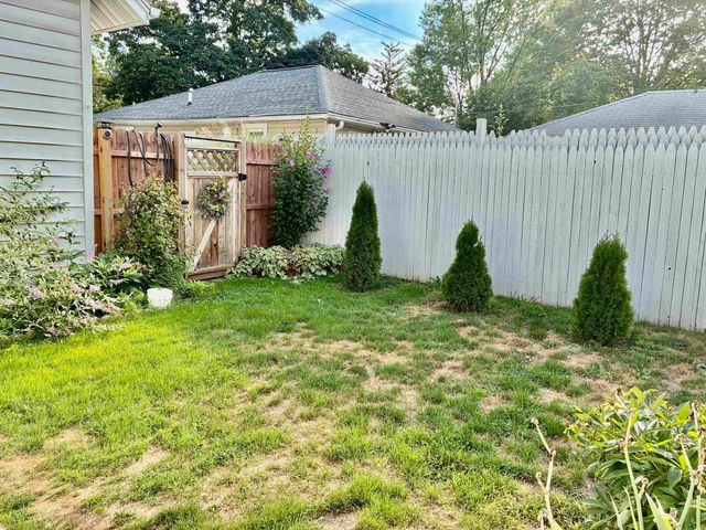 1620 W Main Street, Owosso, MI 48867