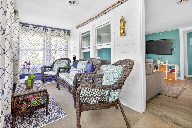 7621 WIDGEON LANE, Larsen, WI 54947