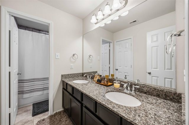 12418 Garnet Road, Mont Belvieu, TX 77535