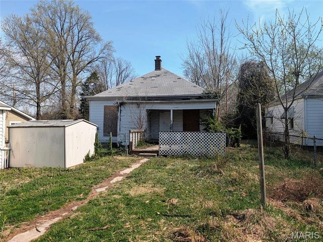 6024 W B Street, Belleville, IL 62223