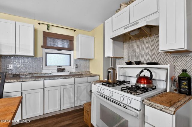 3 Demaret Court, Little Egg Harbor, NJ 08087