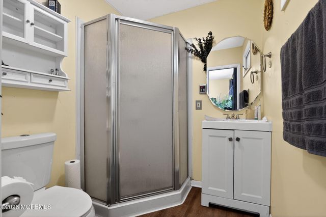 3 Demaret Court, Little Egg Harbor, NJ 08087